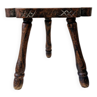 Rare Old Tripod Milking Stool Carved Solid Wood Popular Art