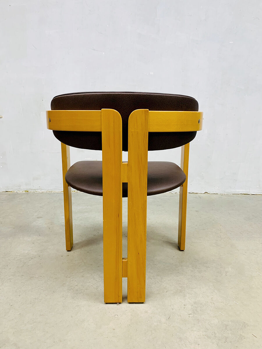 Vintage design dining chairs