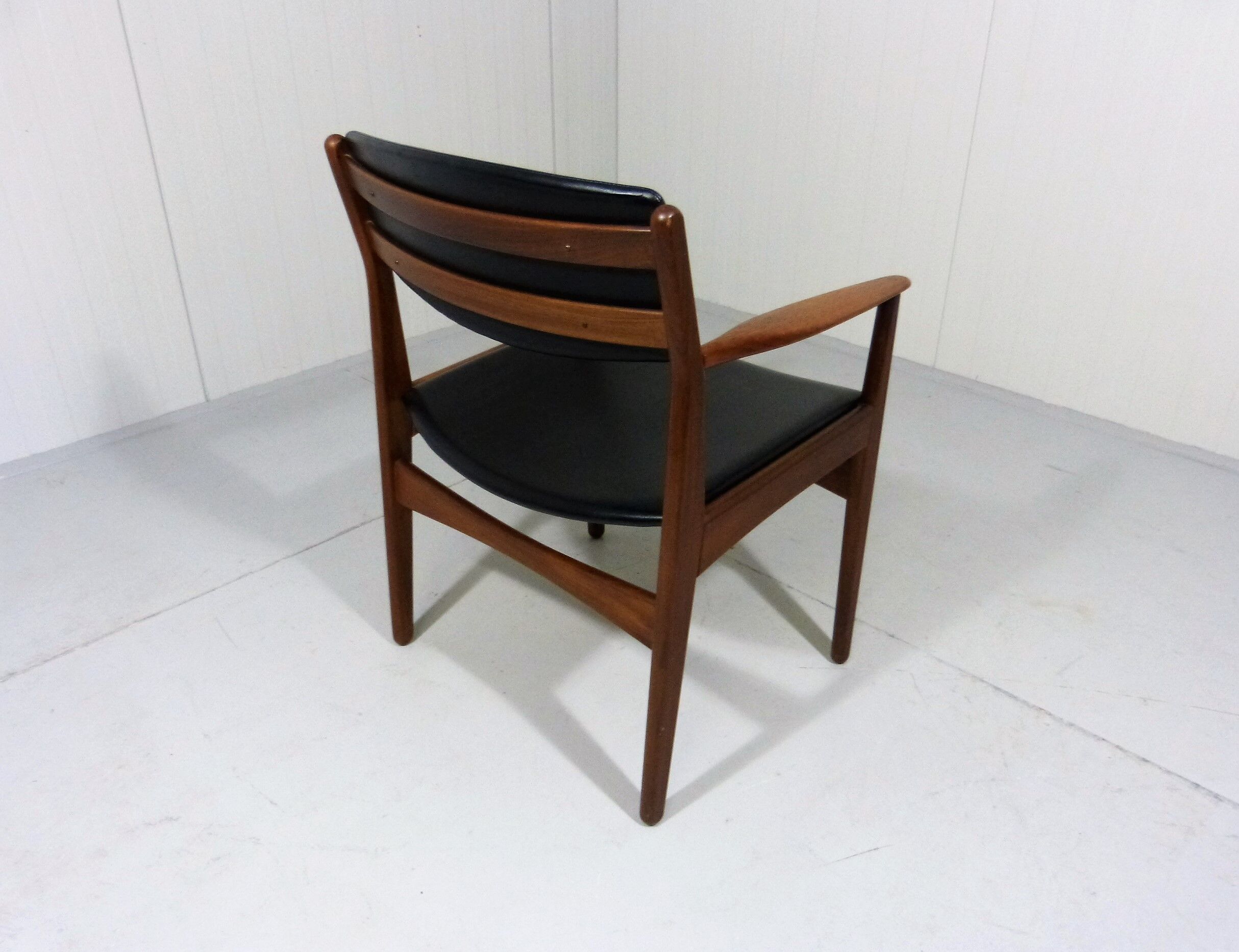 Armchair in teak & leather by Frem Røjle, Denmark