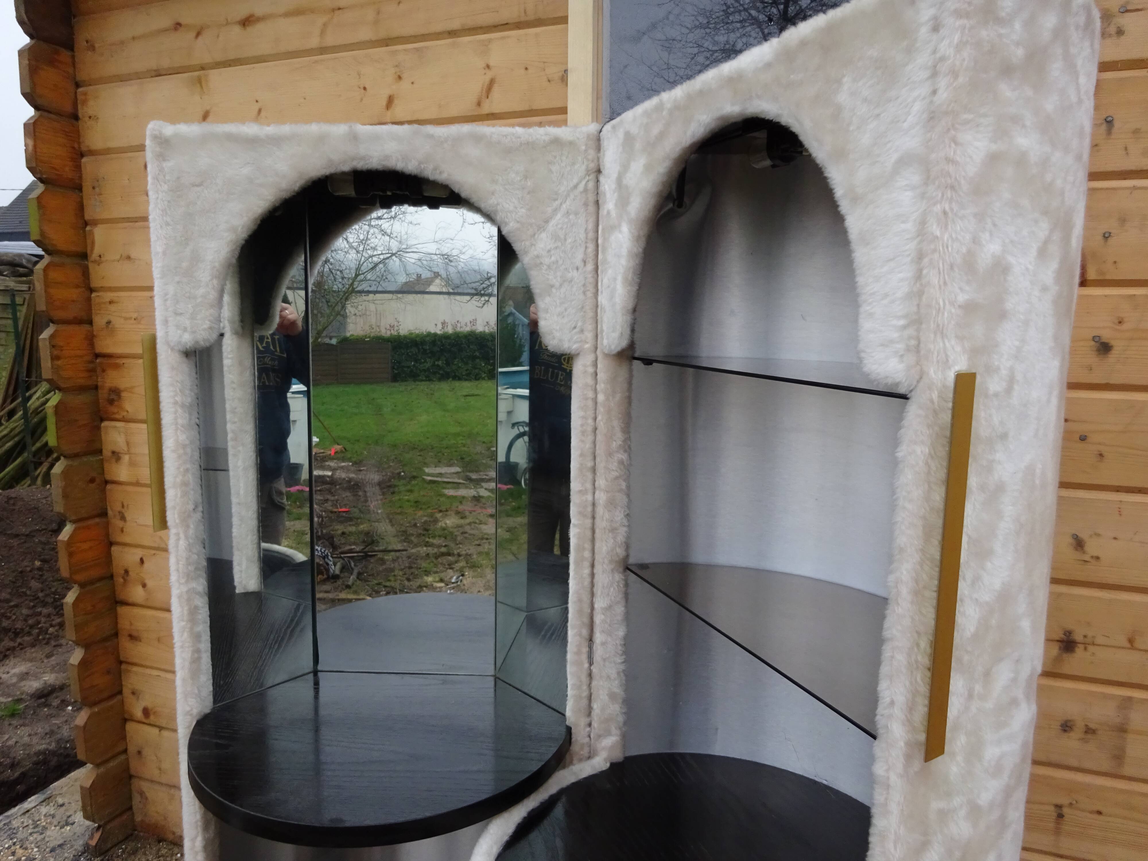 hairdresser rug vintage felt cylindrical