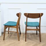 2 Green Chairs by Faldsled