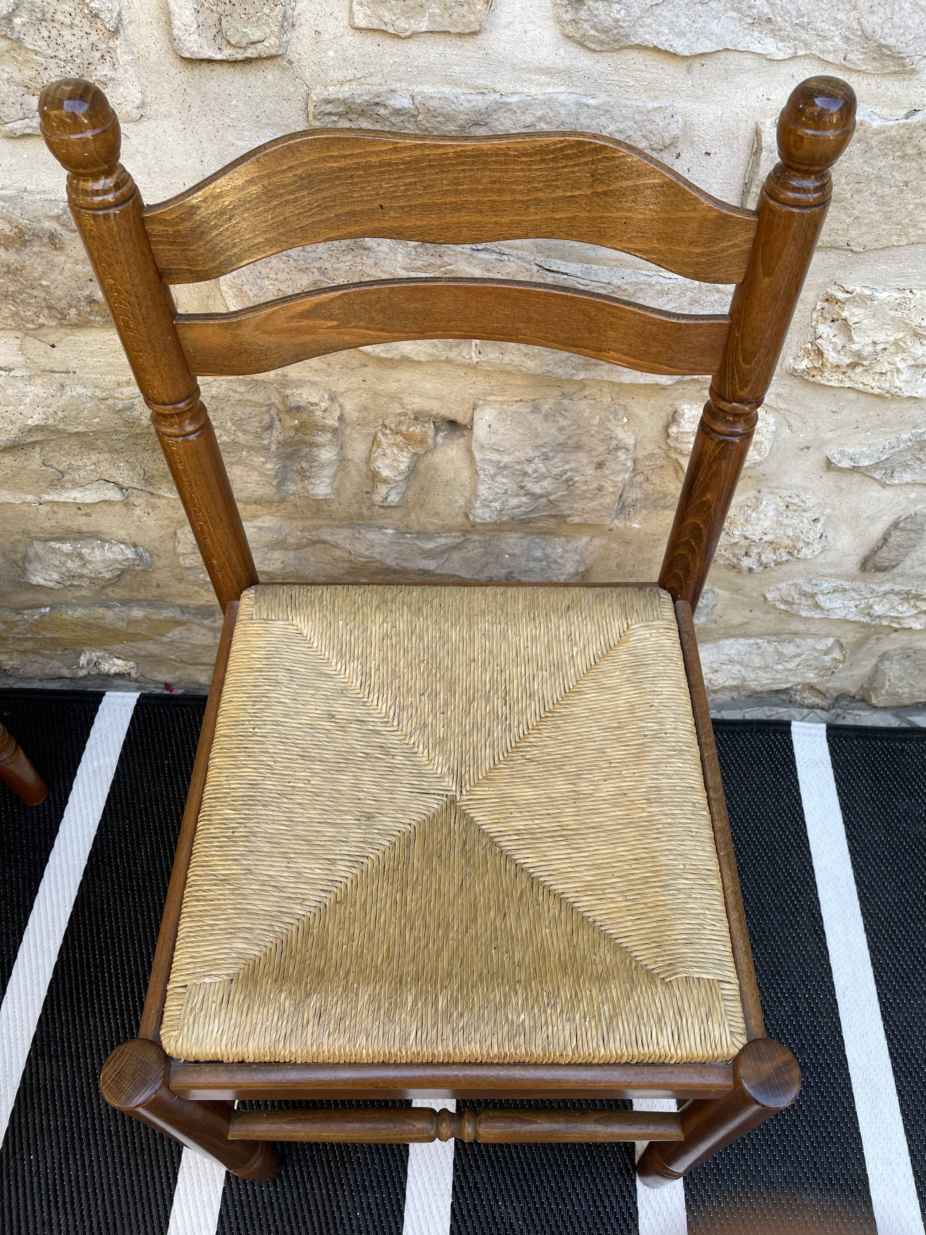 Set of 4 wooden chairs seated straw