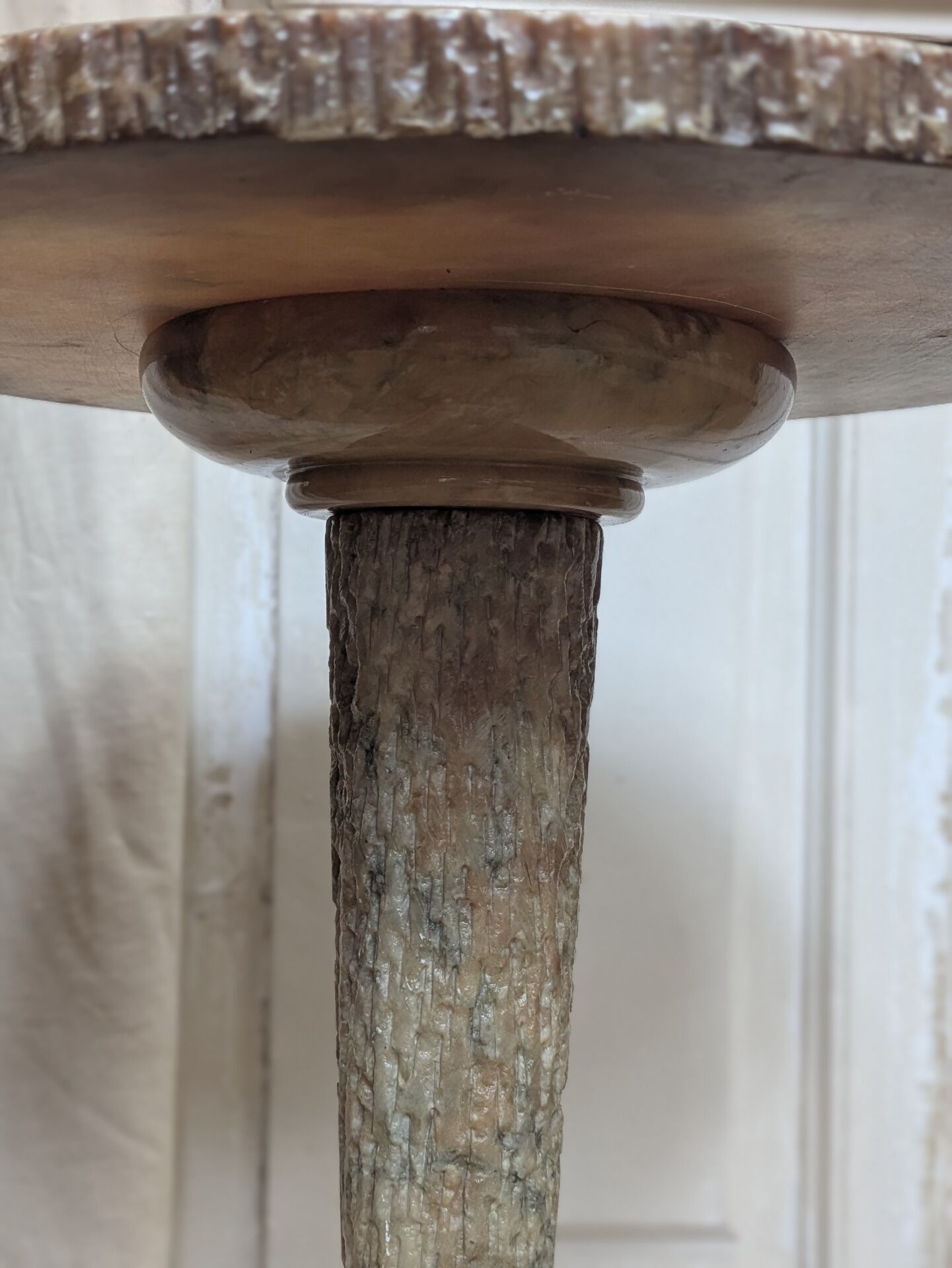 Onyx Stool