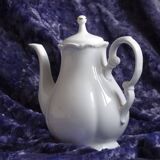 Porcelain coffee maker