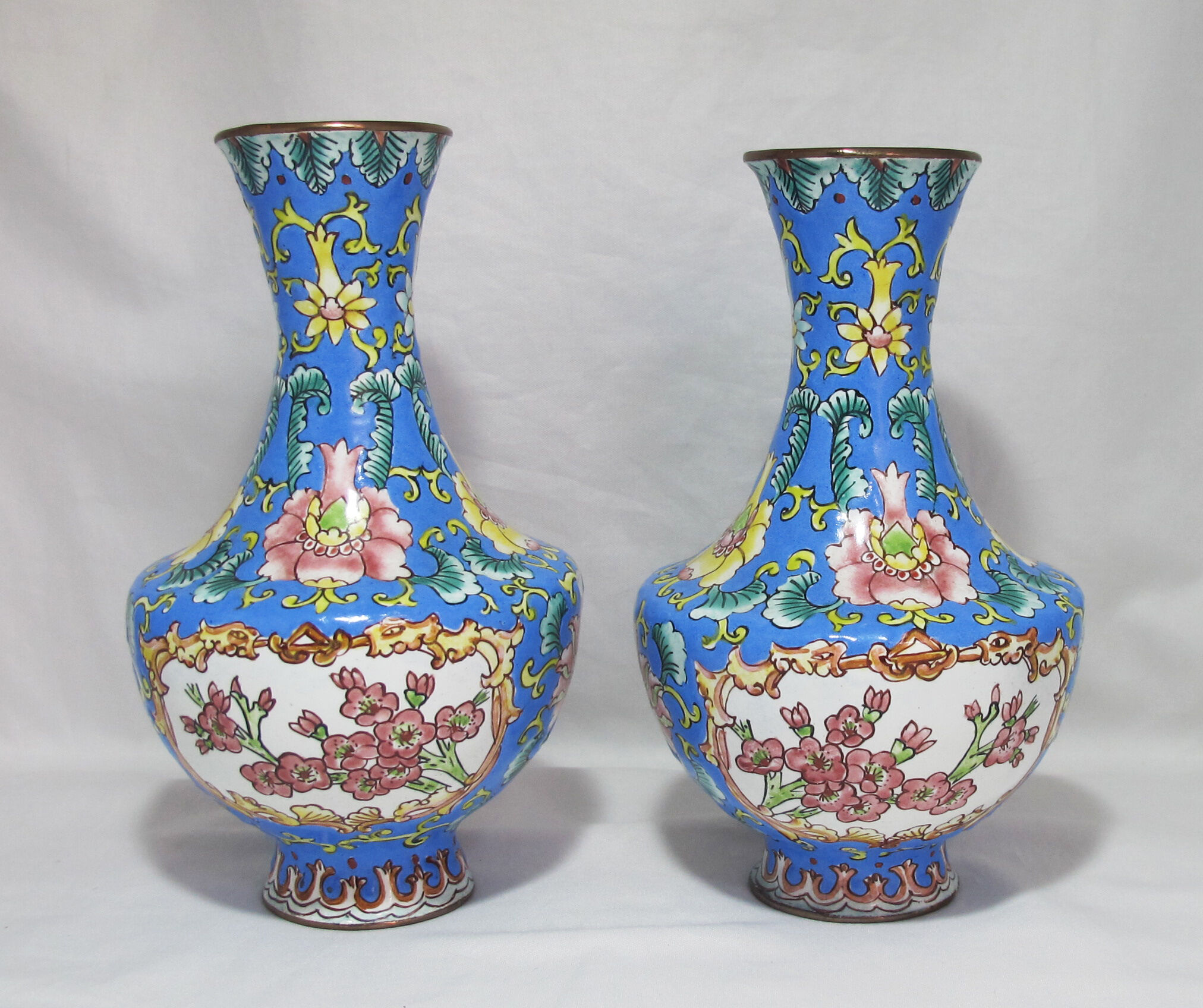 Pair of Chinese vases in enamelled bronze