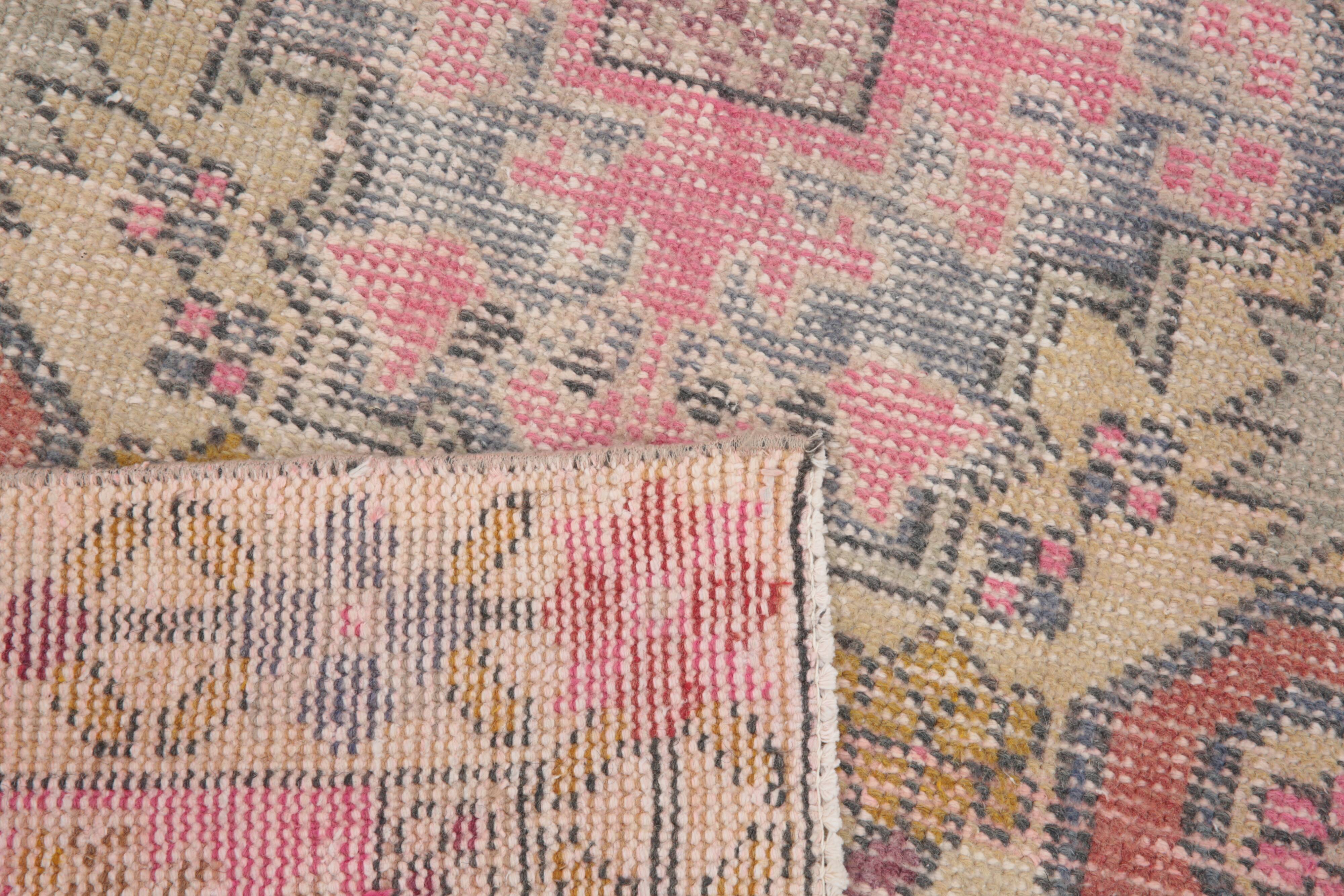 4x8 Rug For Guest Room Red & Pink Vintage Rug, 124x230Cm SK 3780