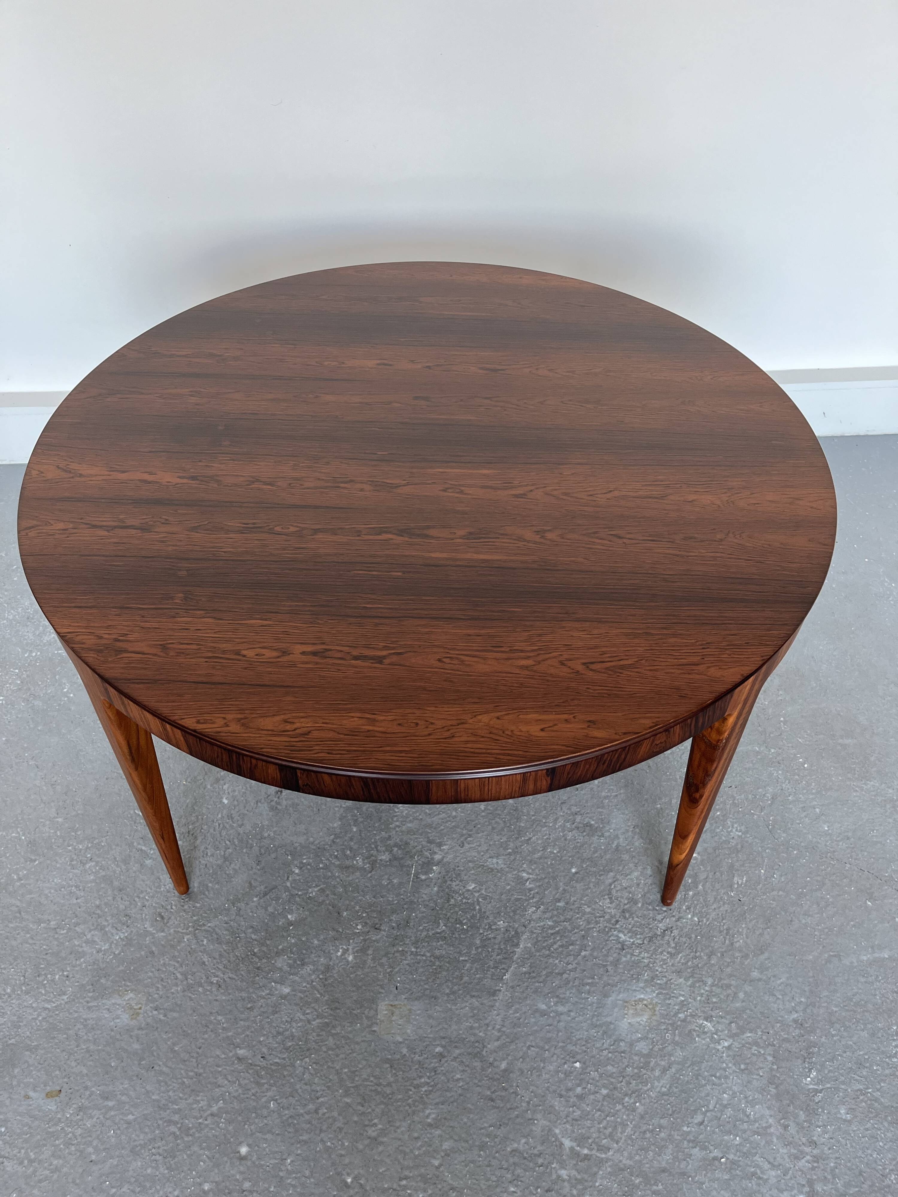 Oval Dining Table in Rosewood by Johannes Andersen for CFC Silkeborg, 1960s