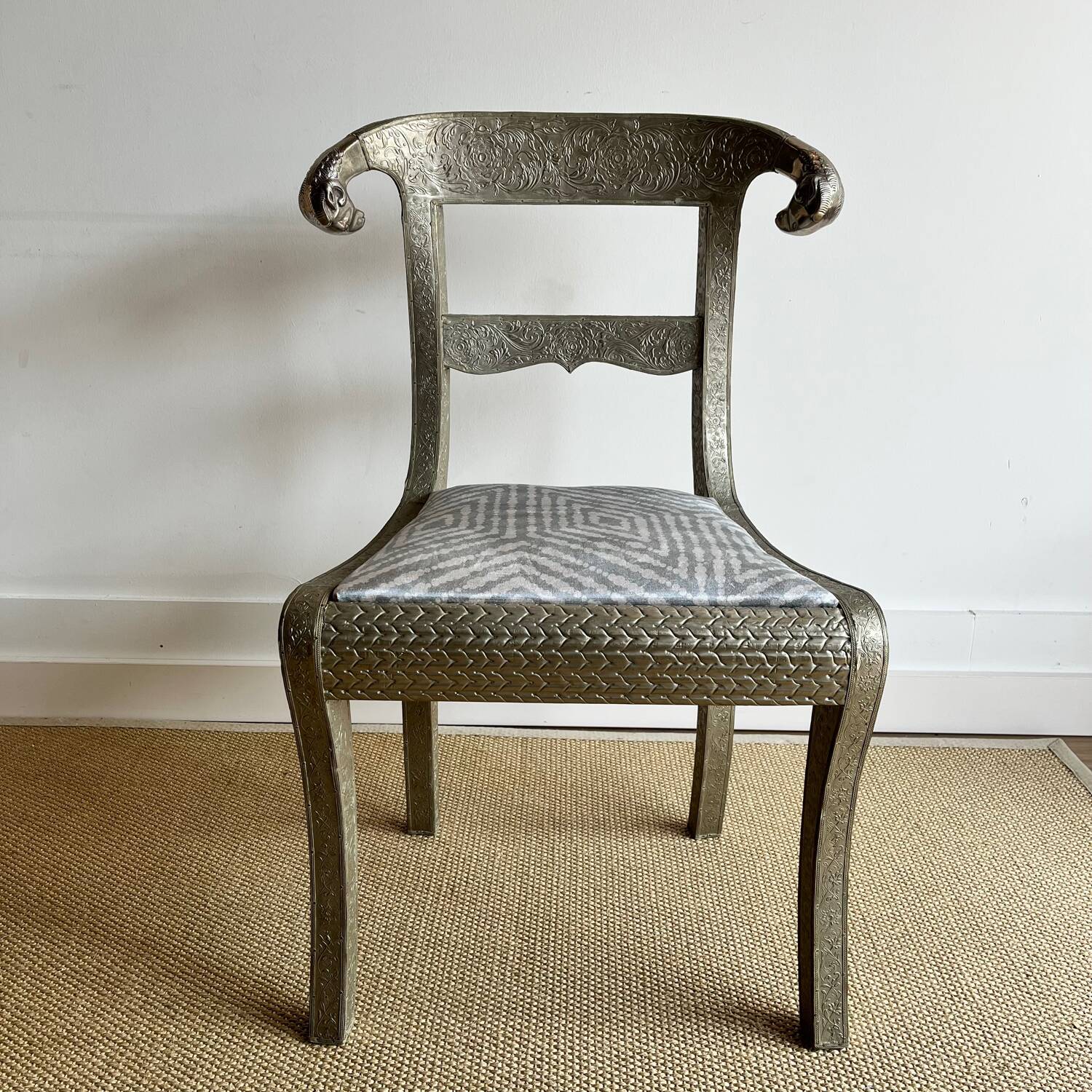 Chaise à tête de bélier anglo-indienne