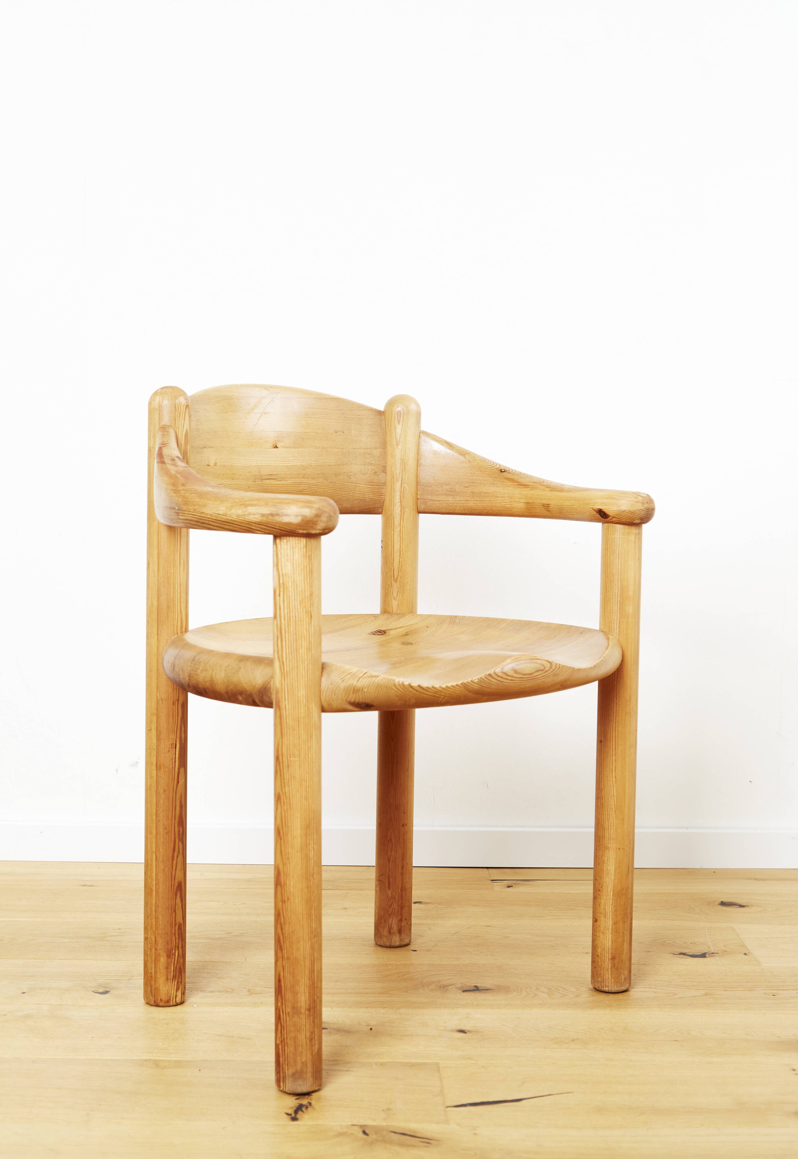 Dining chair designed by Rainer Daumiller for Hirtshals Sawmill.