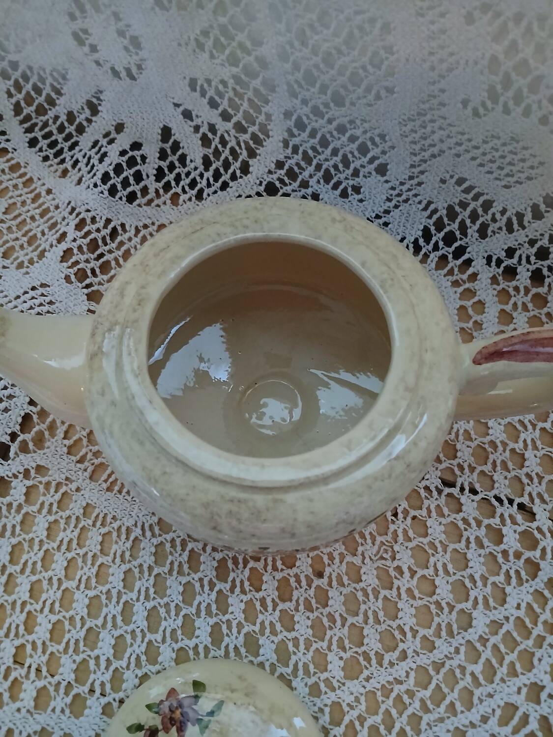 Théière ancienne signée 