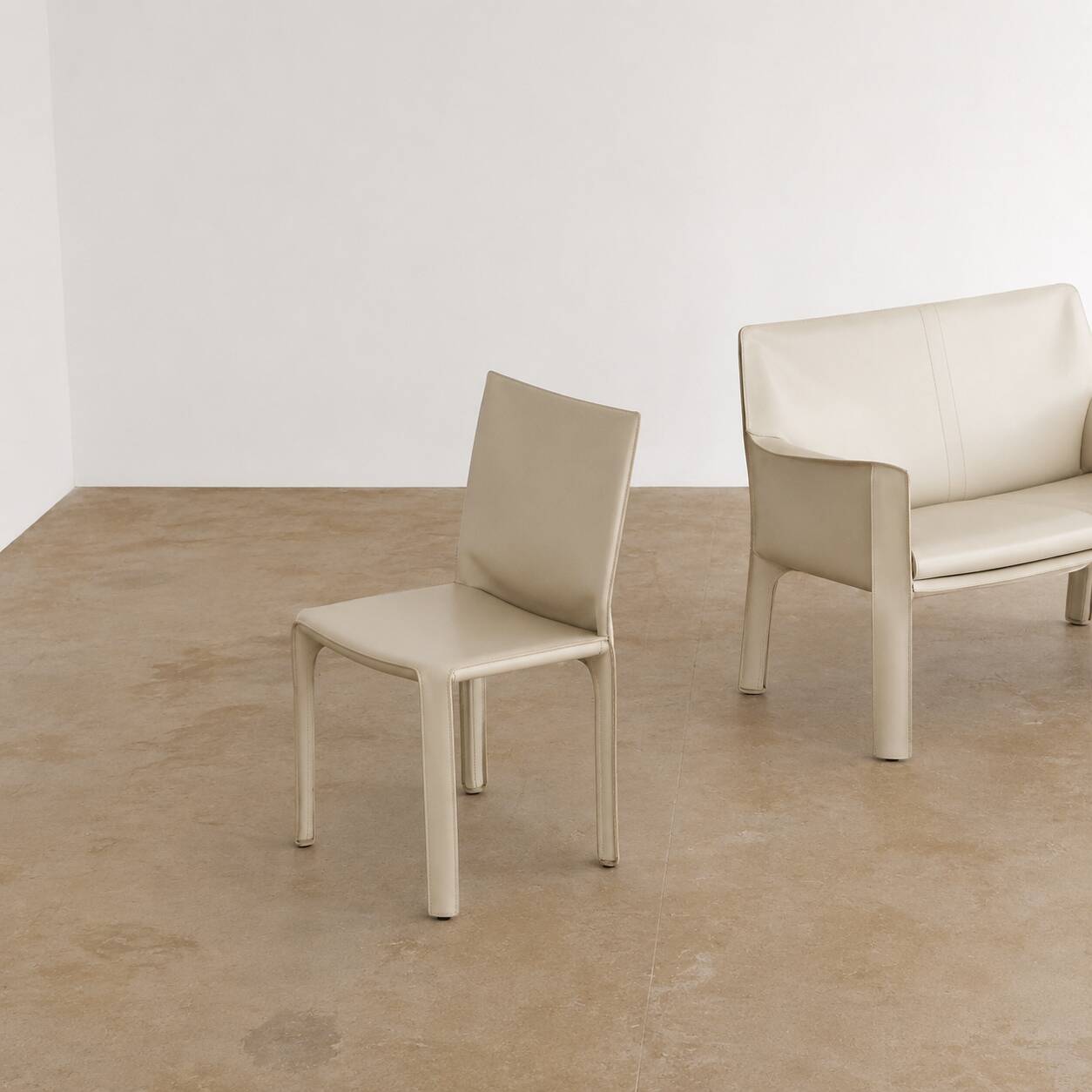 Mario Bellini set of two CAB 412 & 414 beige