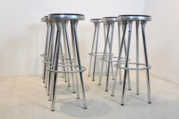 Ensemble de 2 tabourets Tembo hautement colorés, Note Design Studio En
