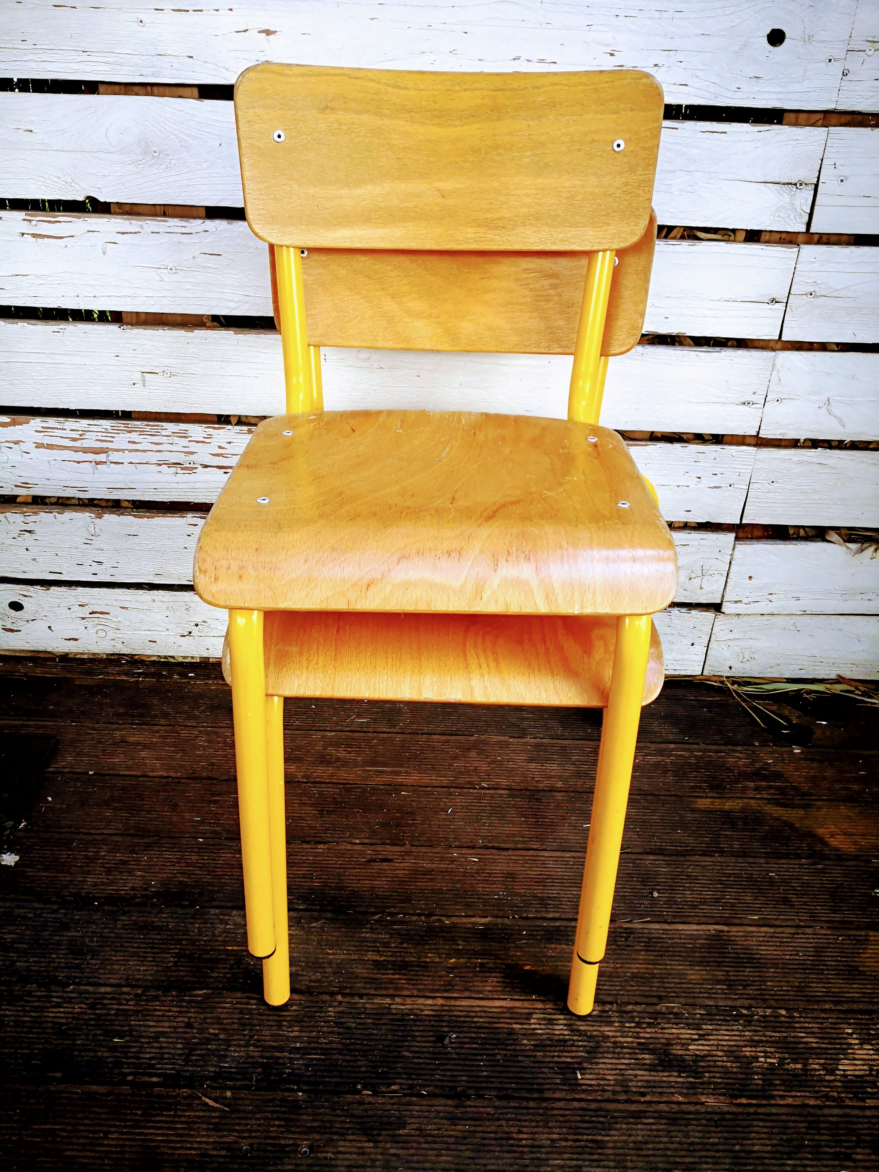 Chair pupil type Mullca