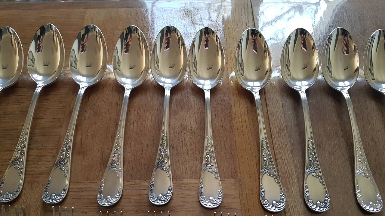 Ménagère en Argent 36 pièces