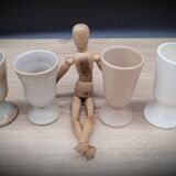 Set 4 mismatched beige cups