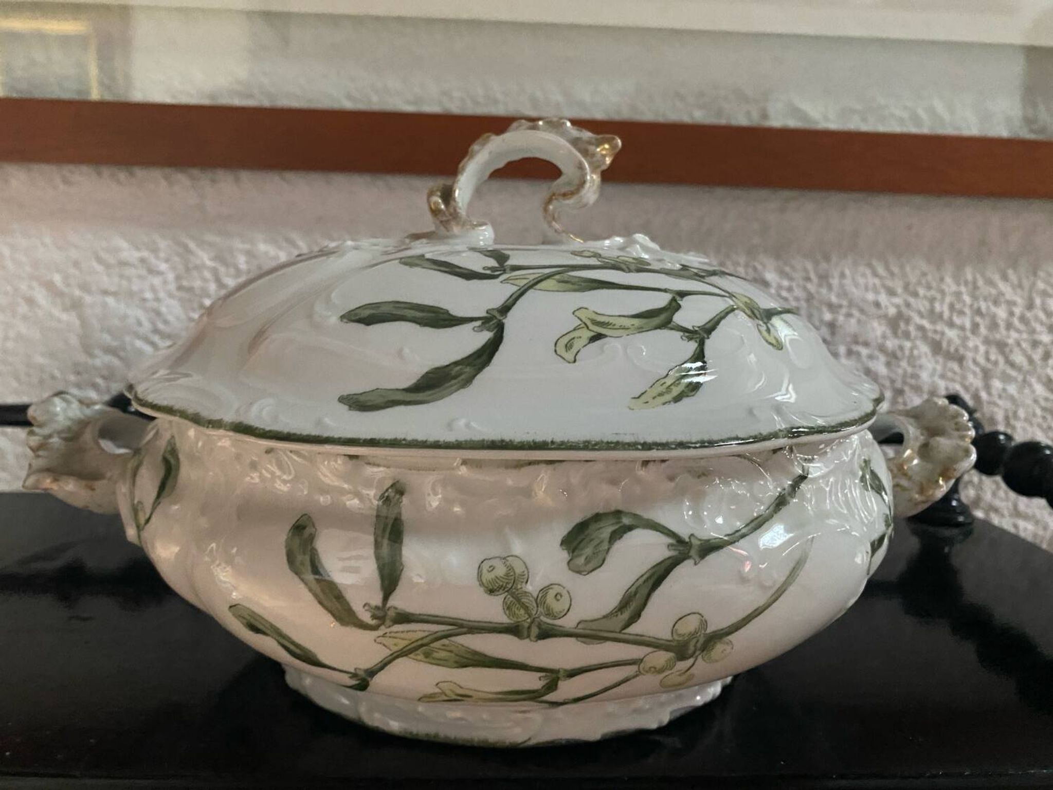 Légumier en porcelaine Pillivuyt modèle Gui ancien