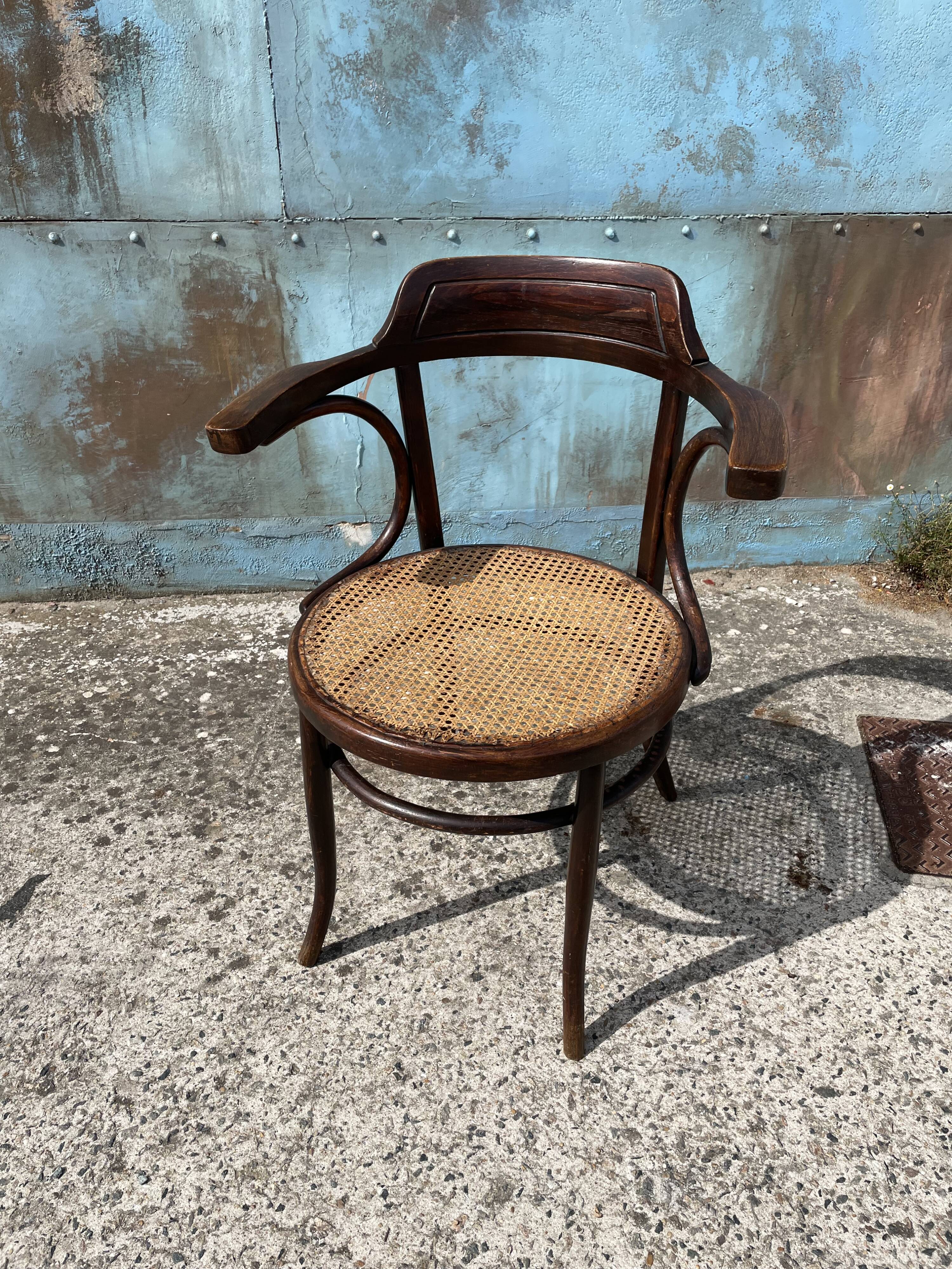 Canned office chair MUNDUS 1900