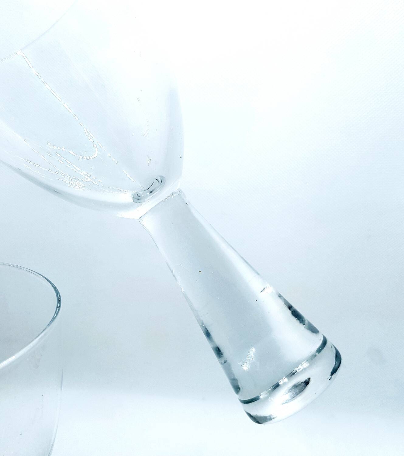 Large bell wine glasses