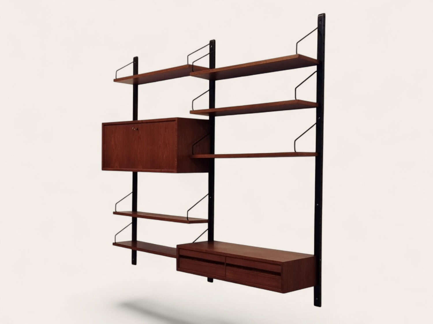 Système mural Cadovius