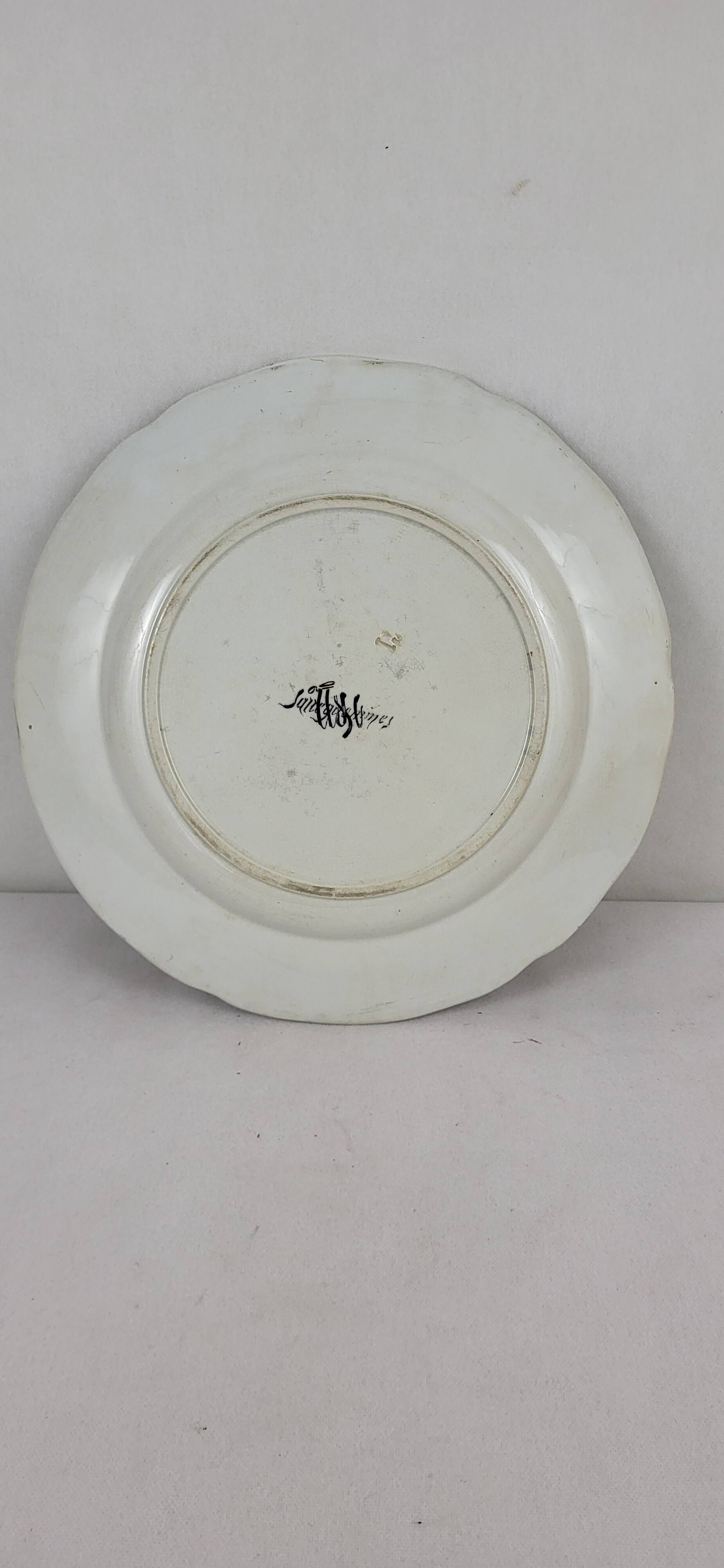 Sarreguemines earthenware dish, Rouen model