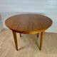 Table ronde vintage en noyer 1960
