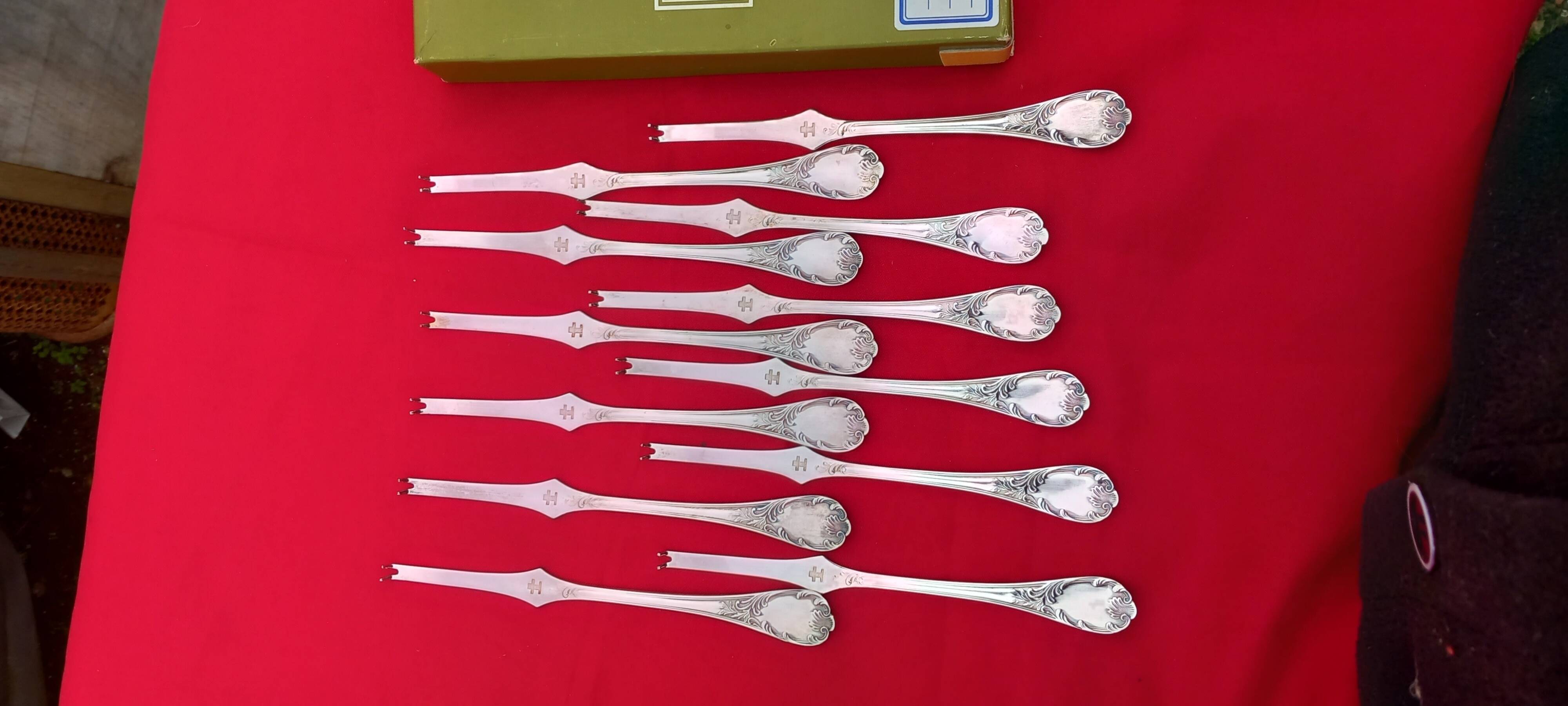 Christofle 12 lobster curettes - marly model - silver metal