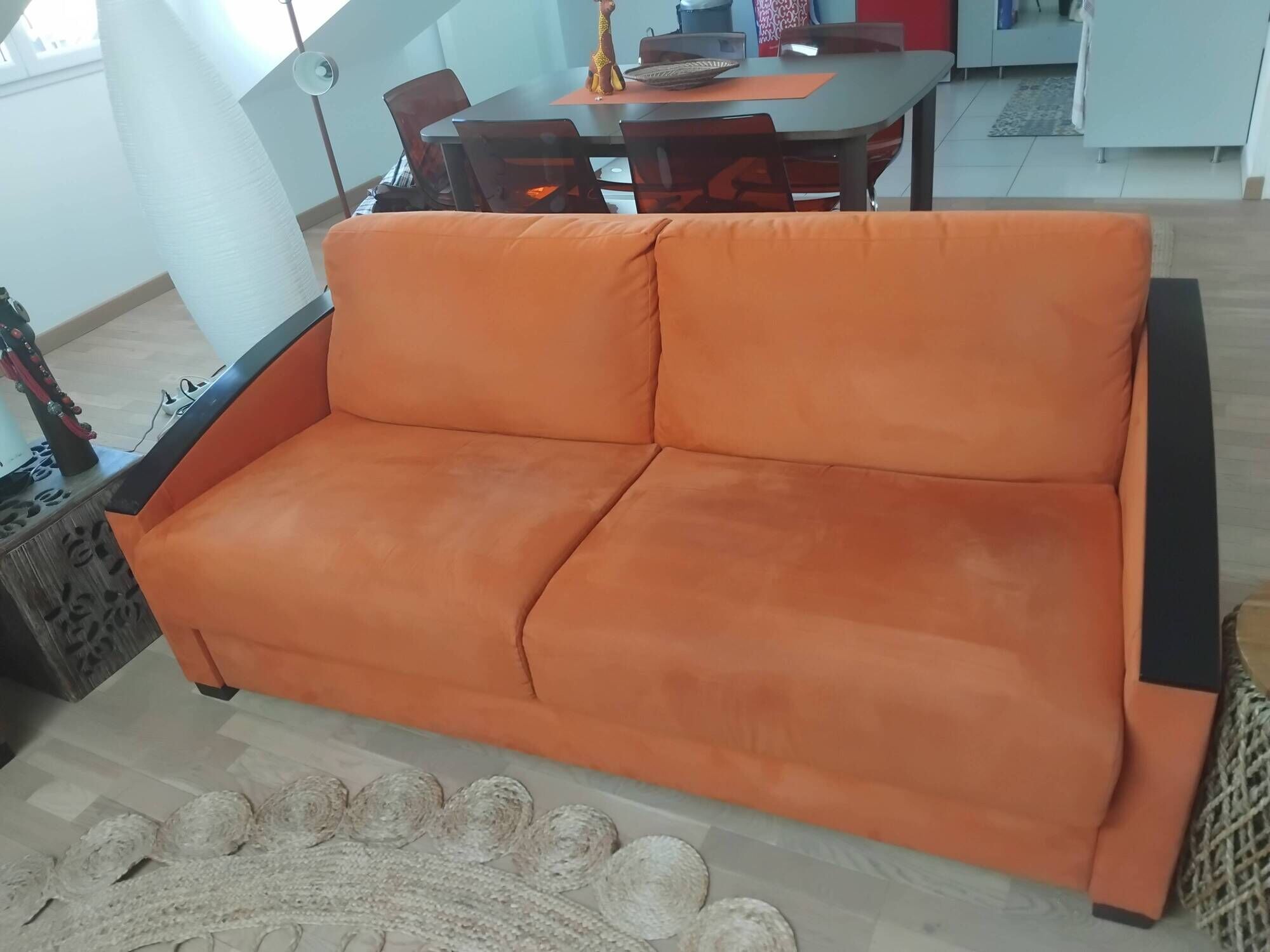 3-seater convertible sofa in brick orange & blackened wood – Diva Salon x Simm
