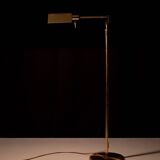 Lampadaire à bras oscillant réglable en laiton Holtkoetter. Allemagne
