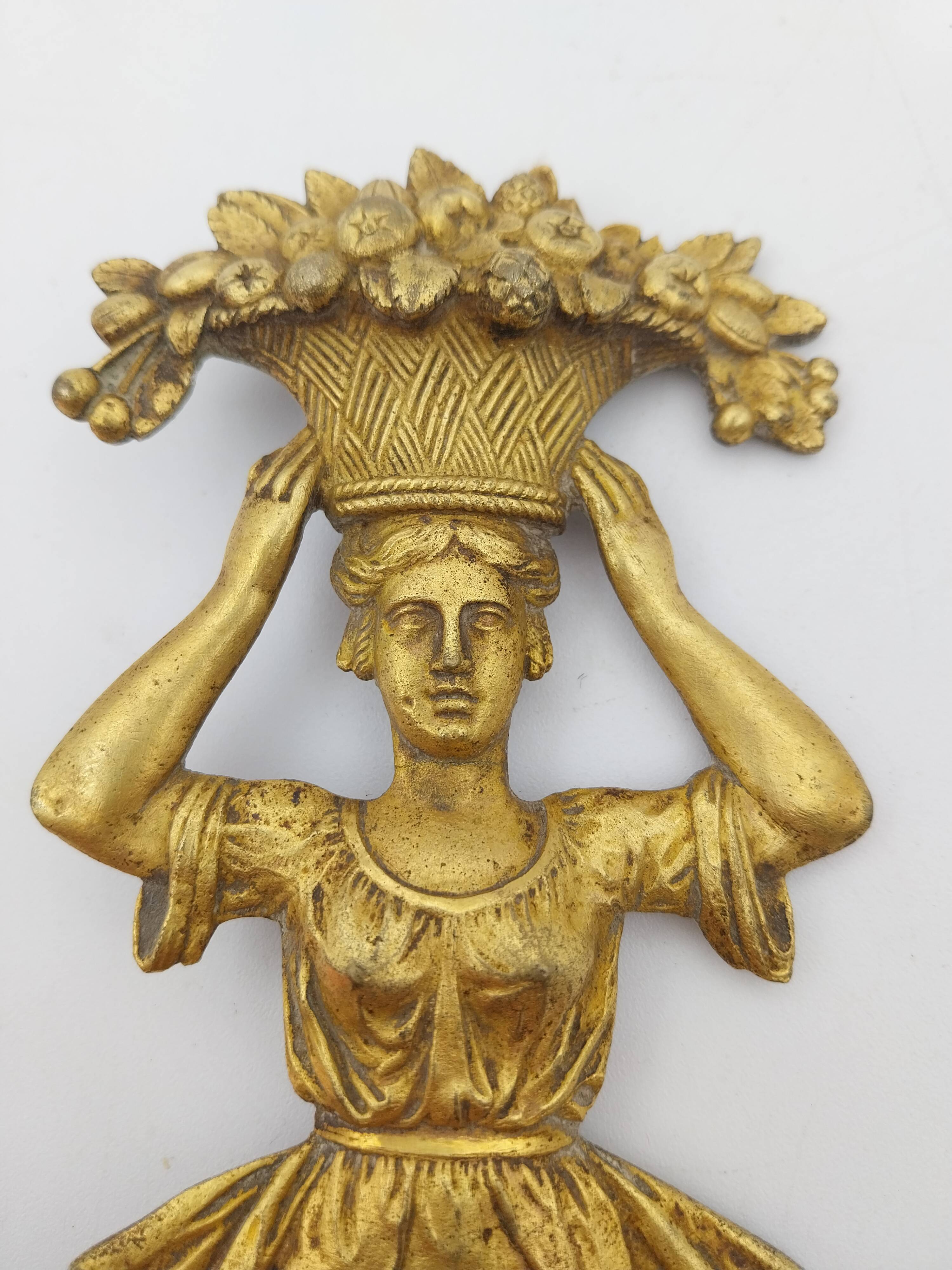 Bronze ornament for furniture