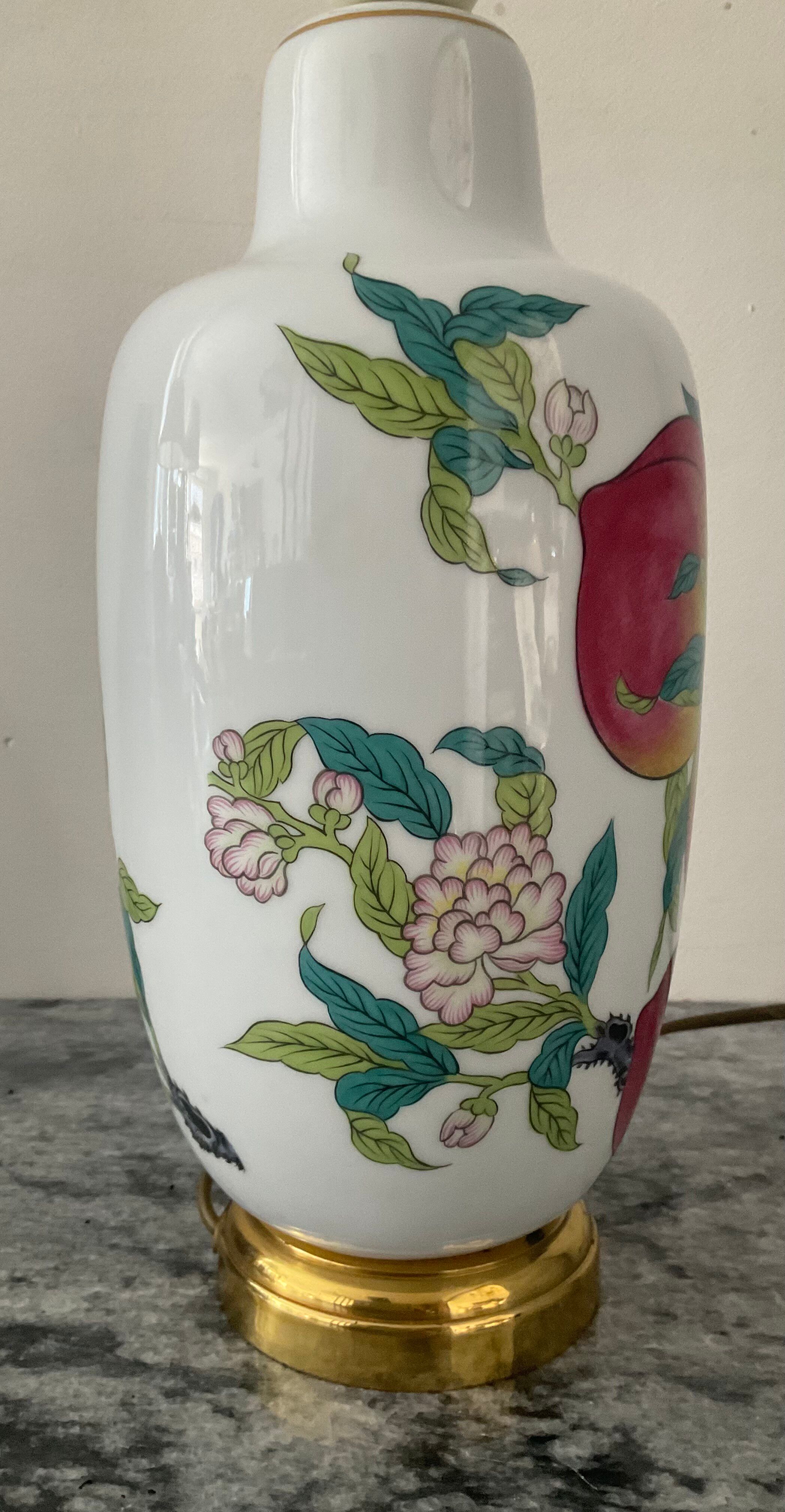 Lamp base in Paris porcelain