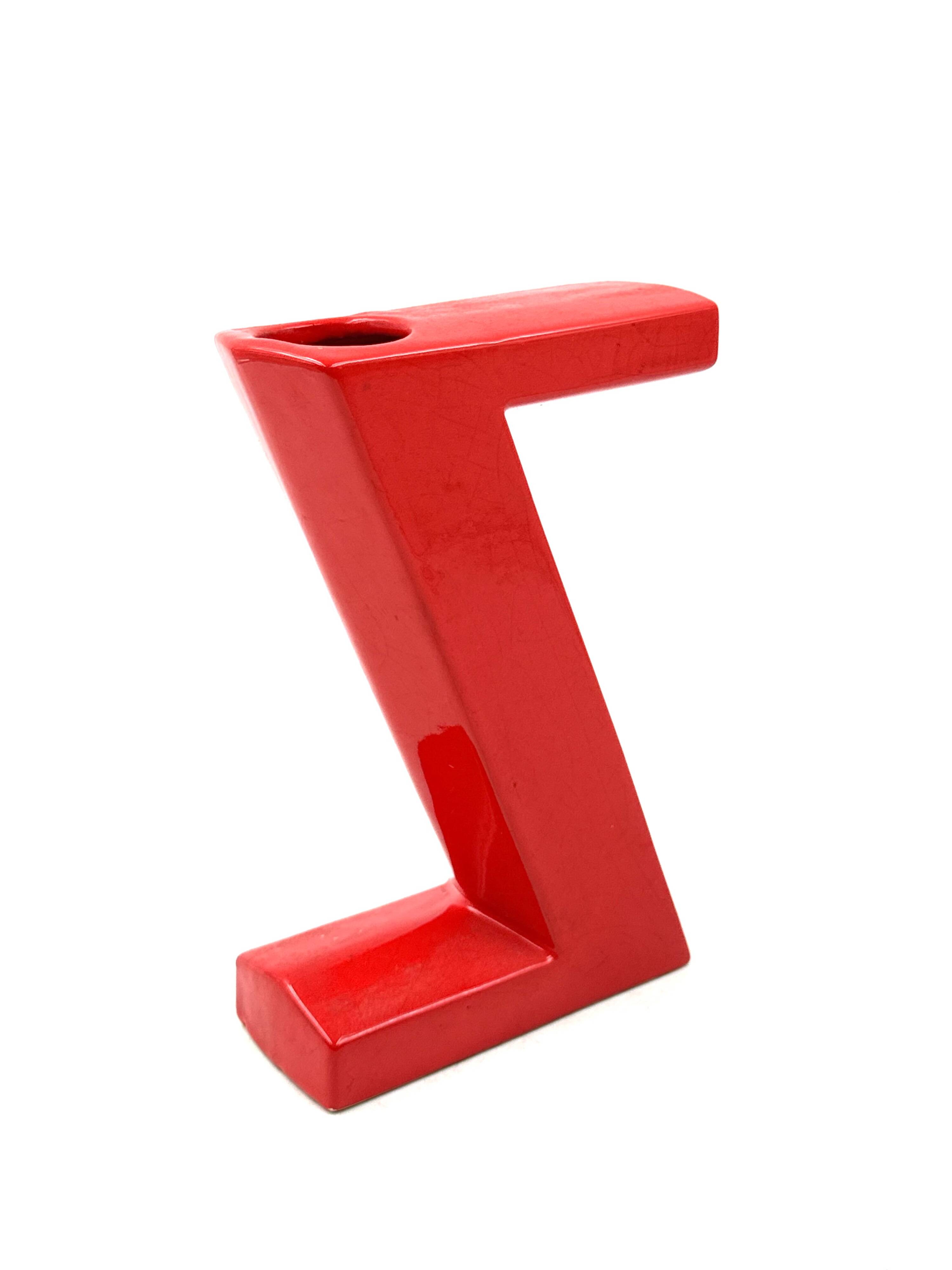 Space age red Z letter ceramic solifleur vase, Marcel Radureau France 1970