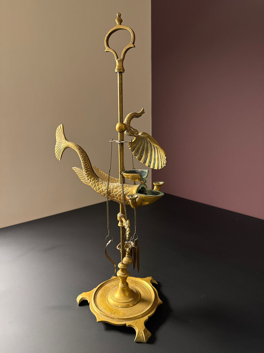 Antique brass oil lamp with fish decoration – marine object – cabinet