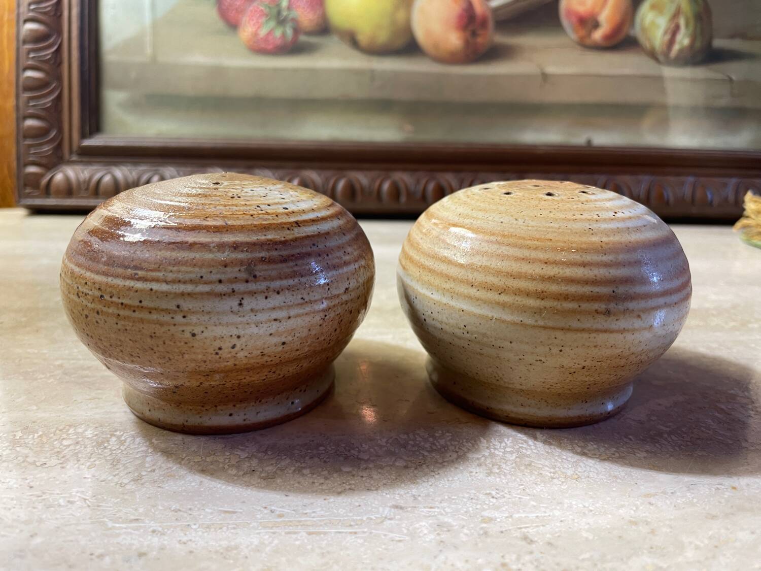 Salt and pepper shaker Marais stoneware