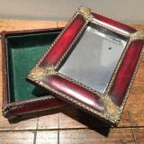 Jewelry box with mirror