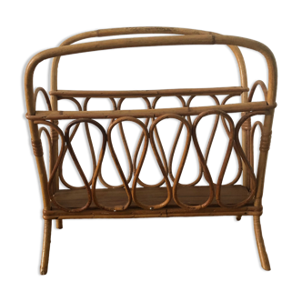 Porte revue rotin