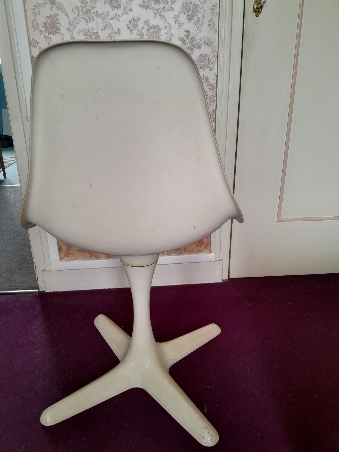 Tulip chair Arkana