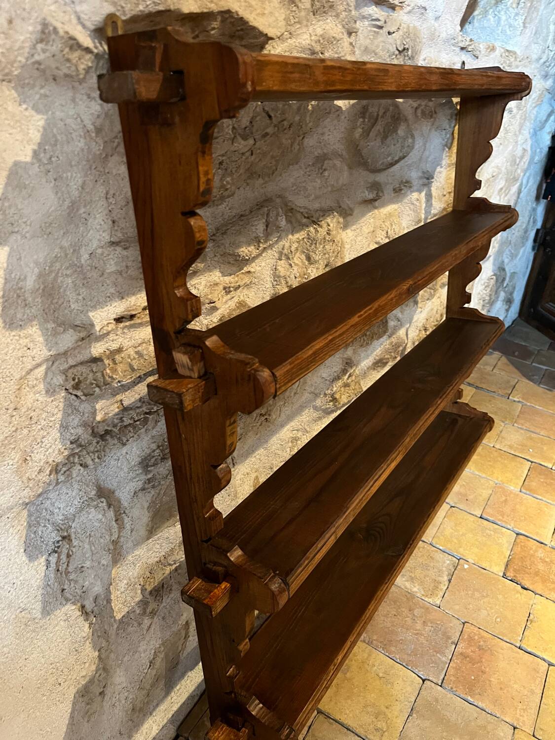 Wooden shelf 1980 chalet style