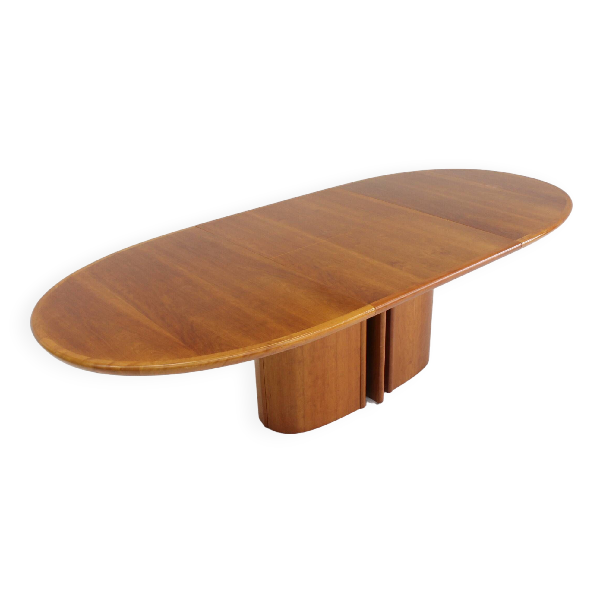 Skovby Danish extendable danish dining table