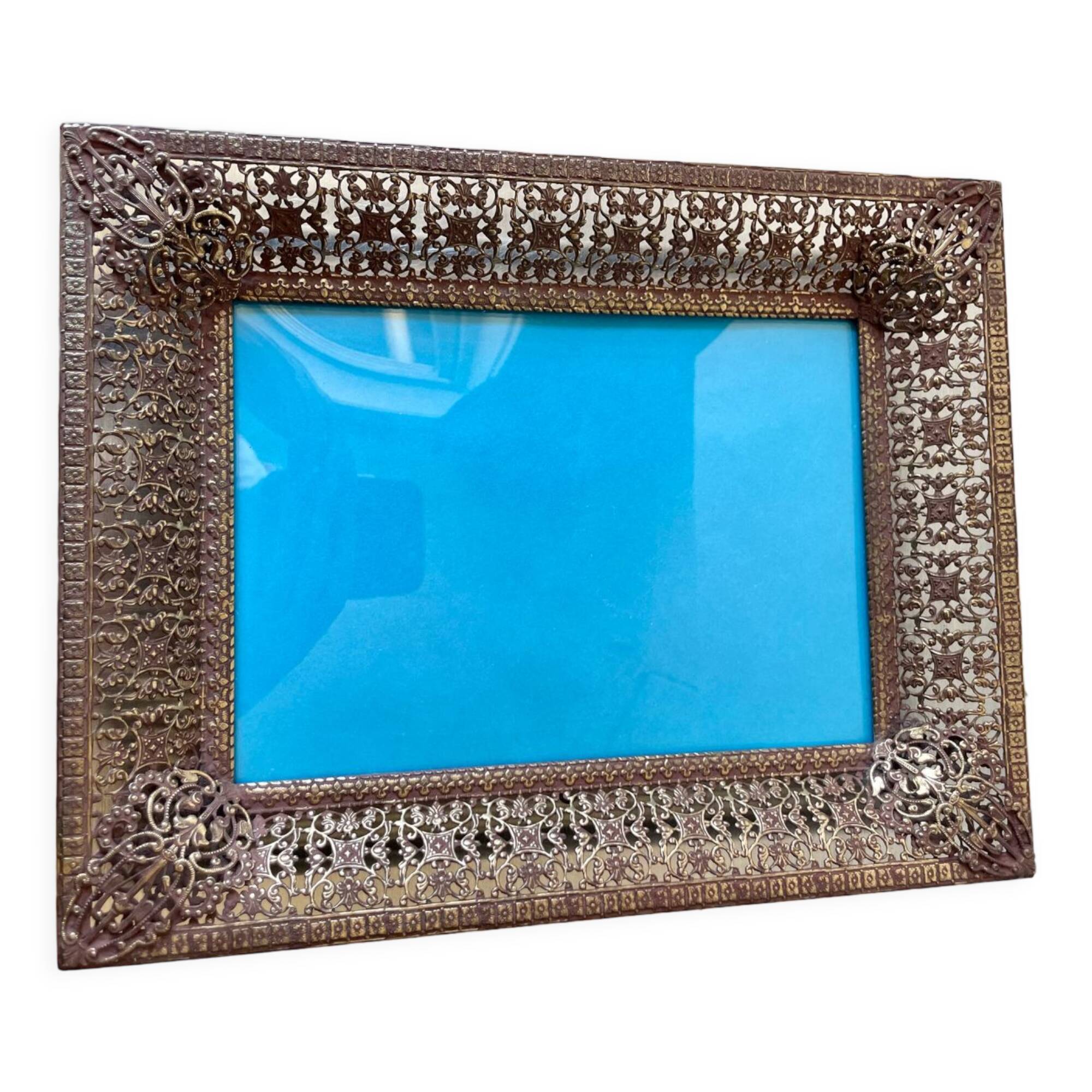 Antique Metal Picture Frame in Baroque style convex glass