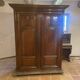 Grande armoire lingère de style Louis XIV en bois massif – XIXe siècle