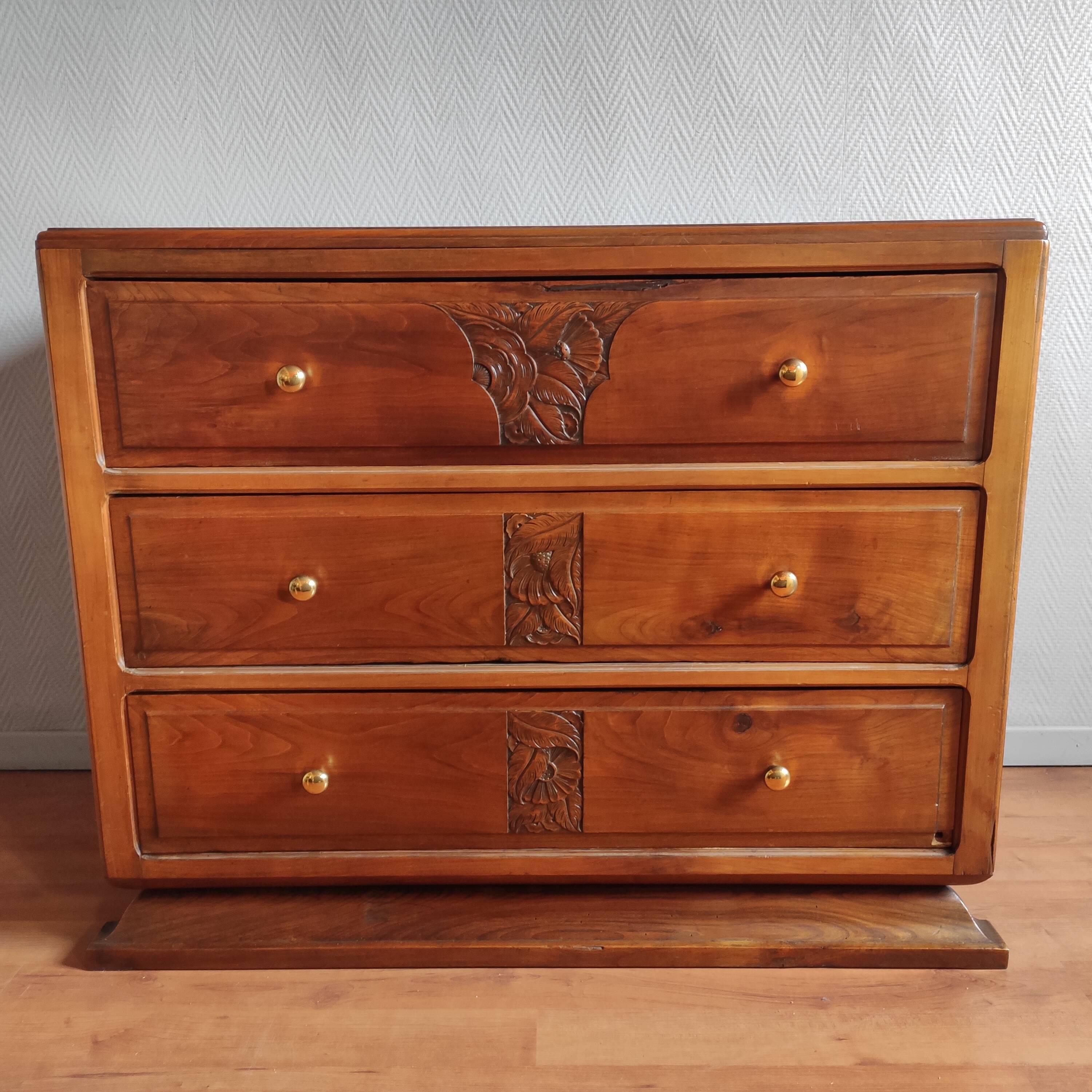 Commode Art Déco en noyer massif – années 1920-30 – grande taille