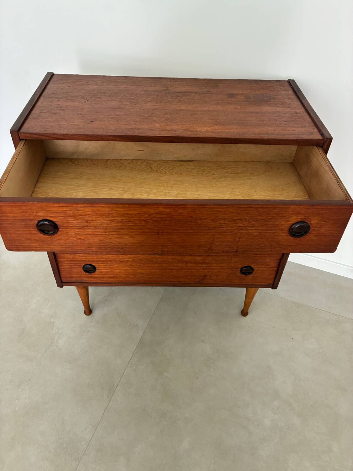 Commode vintage scandinave