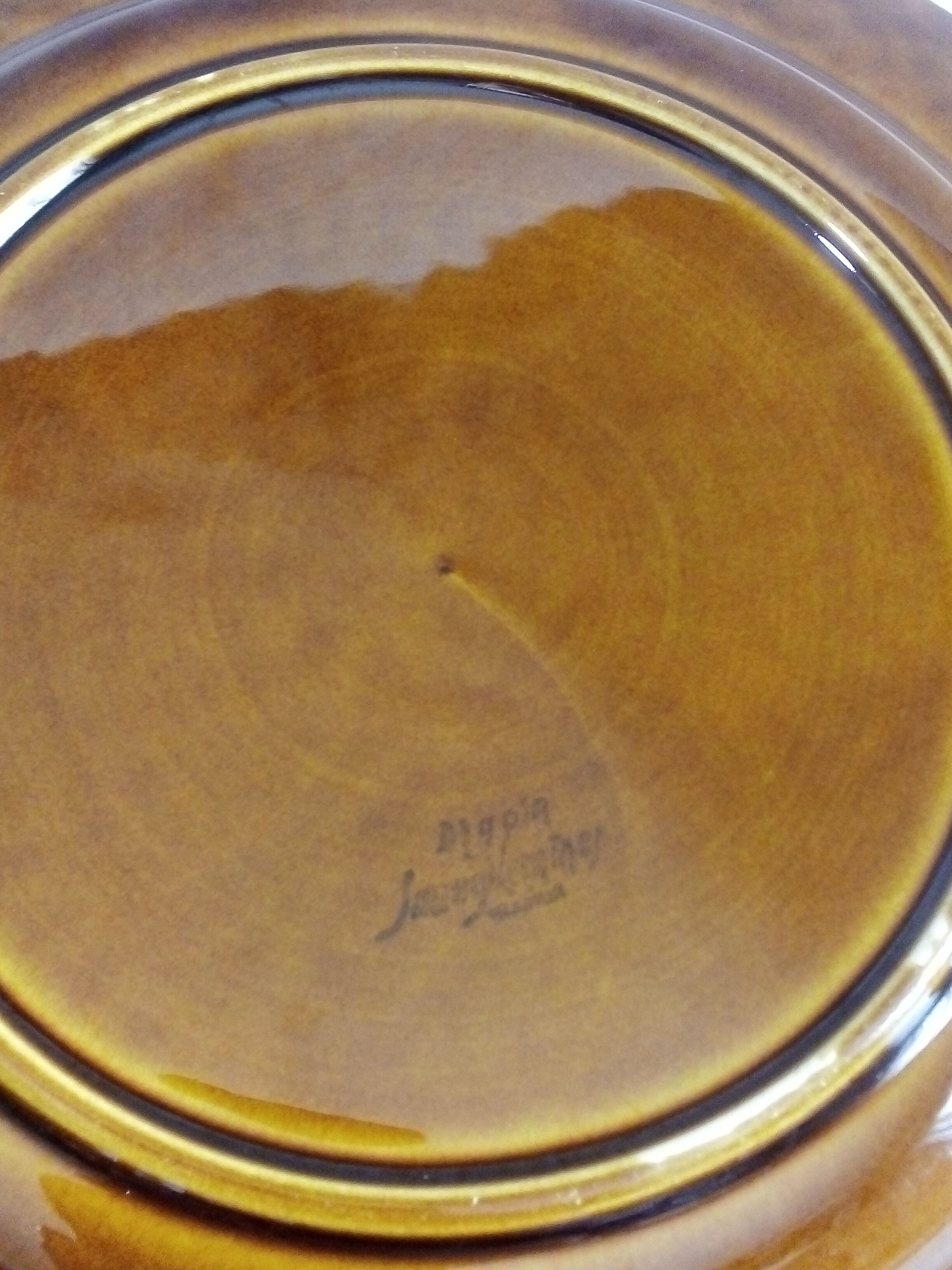 Art Deco fish plates by the Digoin Sarreguemines earthenware factory