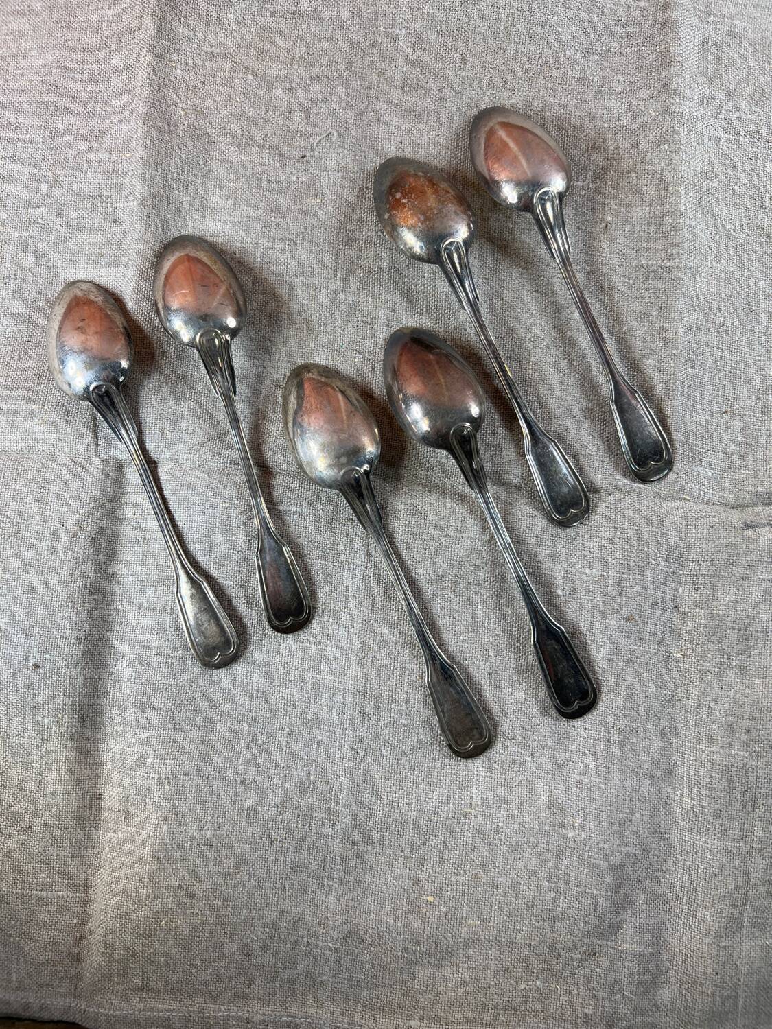 6 small vintage dessert spoons in silver metal