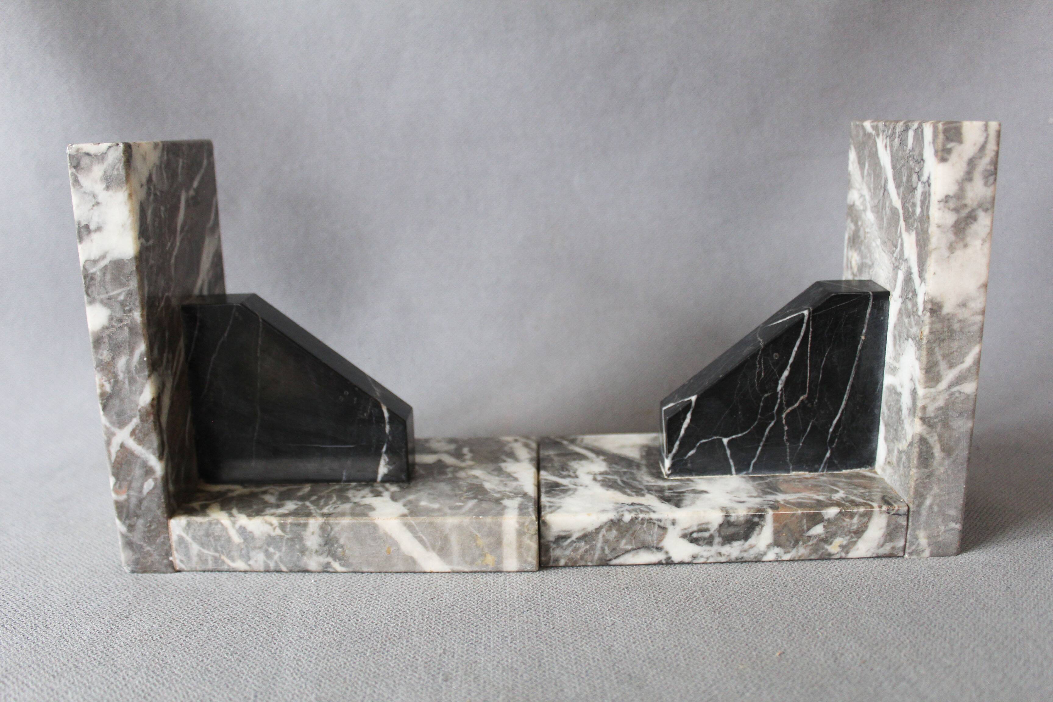 Set of 2 vintage Art Deco bookends in grey, black, and white marble