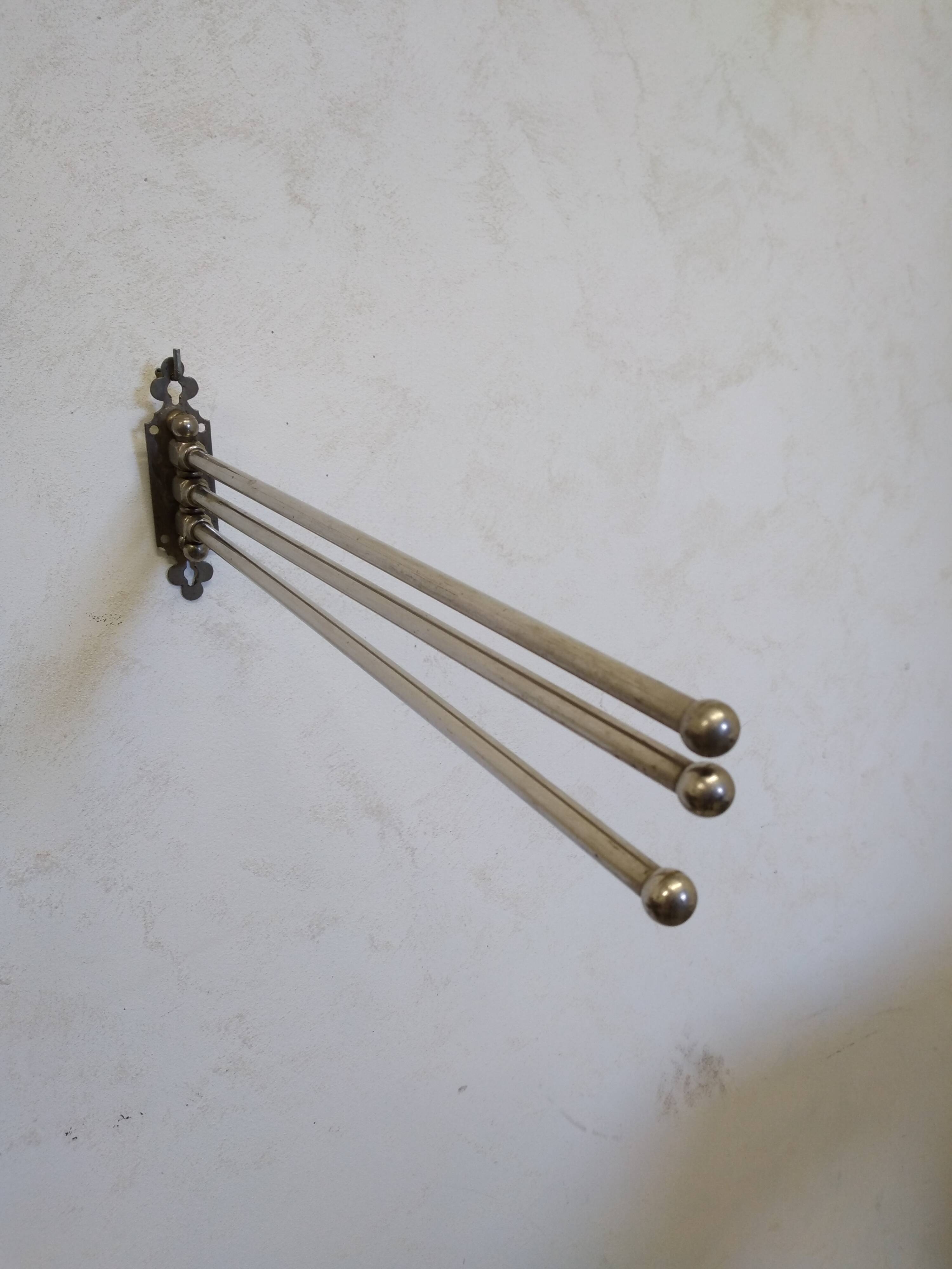 Vintage articulated towel rack 3 arms