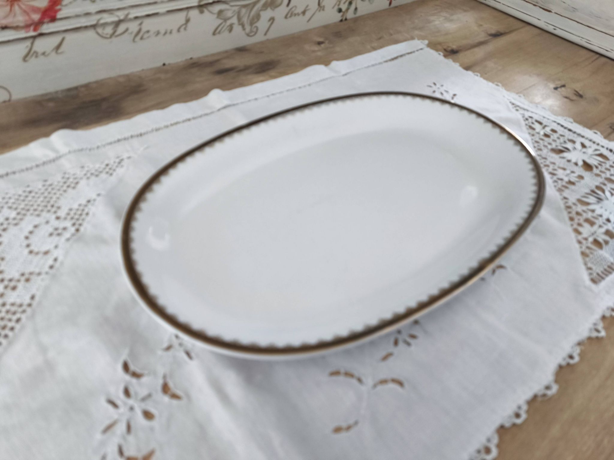 Large oval Winterling Bavaria porcelain dish with gold frieze Excelsior decoration