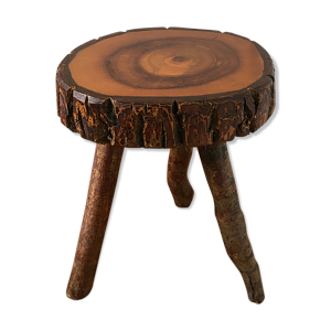 Tabouret tripode brutaliste