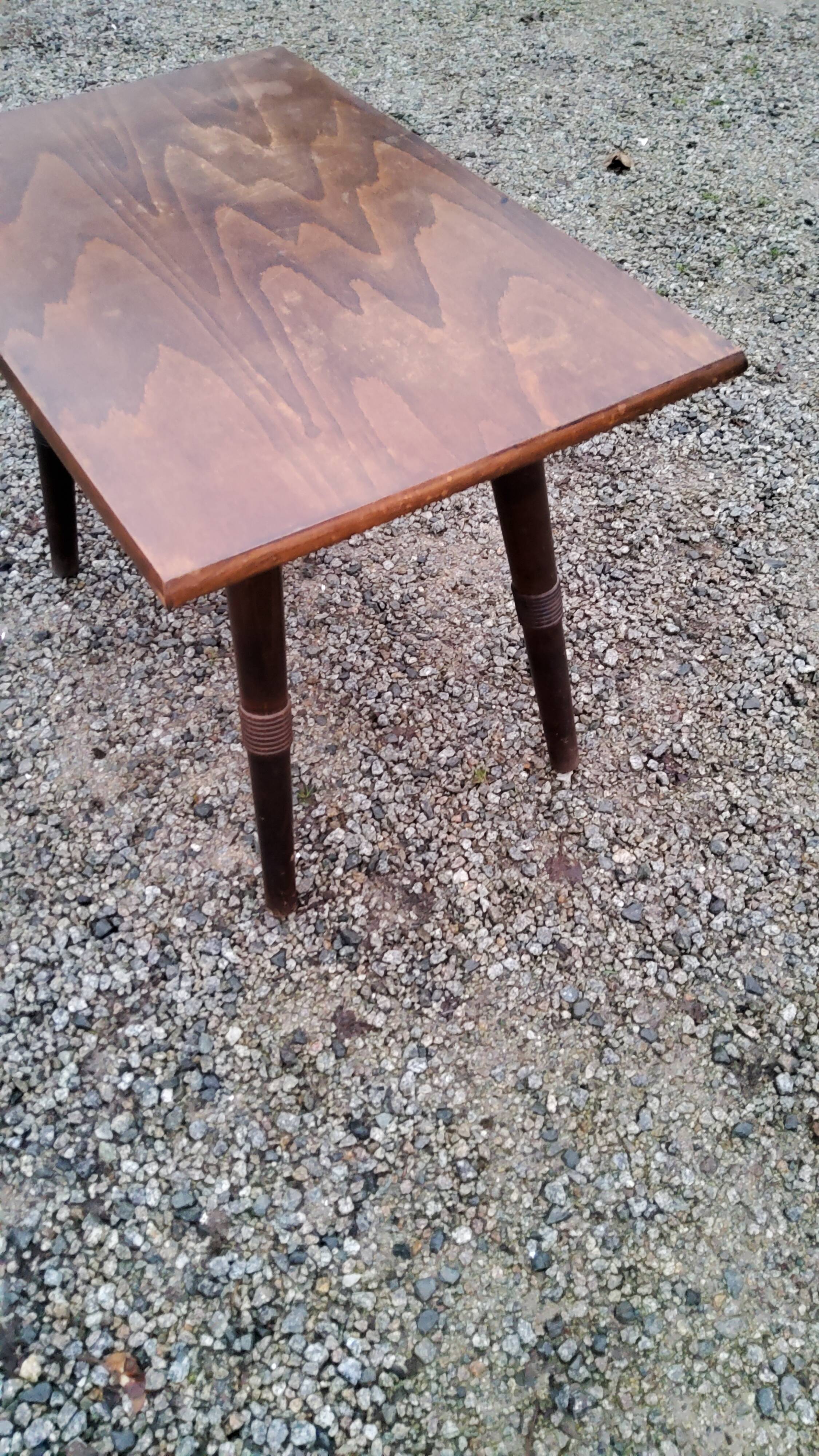 Coffee table of the 60s brutalist compass feet stamped M.G