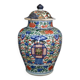 China 18th century Baluster covered pot in polychrome porcelain